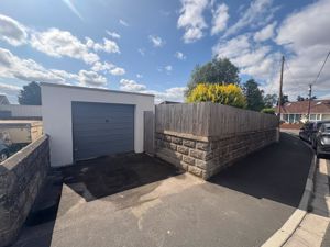 Photo 31- click for photo gallery